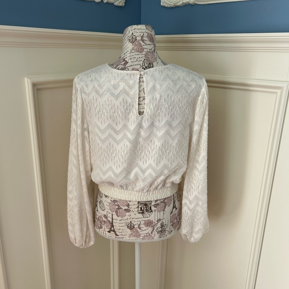 Wayf puff sleeve flowy cropped blouse M/L - Picture 5 of 11